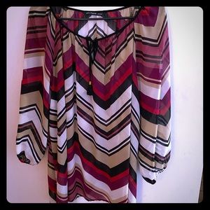 Beautiful woman’s tunic!